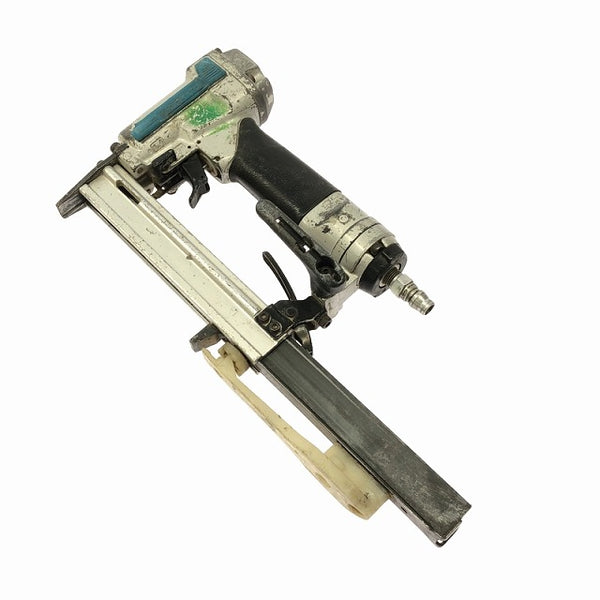 ☆中古品☆makita マキタ 常圧 エアタッカー AT1025A タッカー エアーツール 内装業 大工道具 - 7