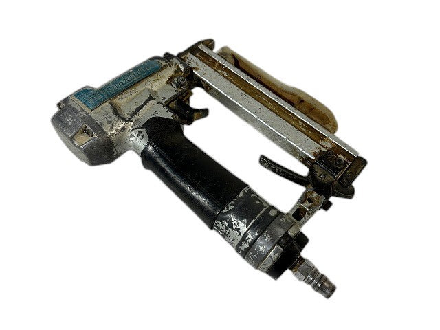 大工道具タッカーステープルまとめ売り大特価！