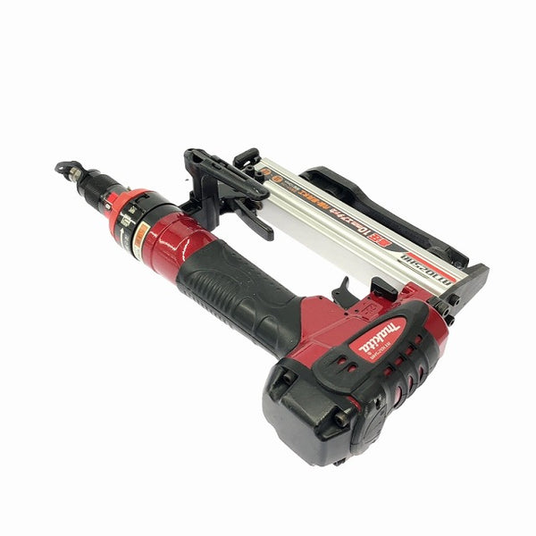 ☆中古品☆ makita マキタ 10mm 高圧エアタッカ AT1025HAK タッカー エアーツール 釘打機/釘打ち クギ 内装業 リフォーム業 - 6