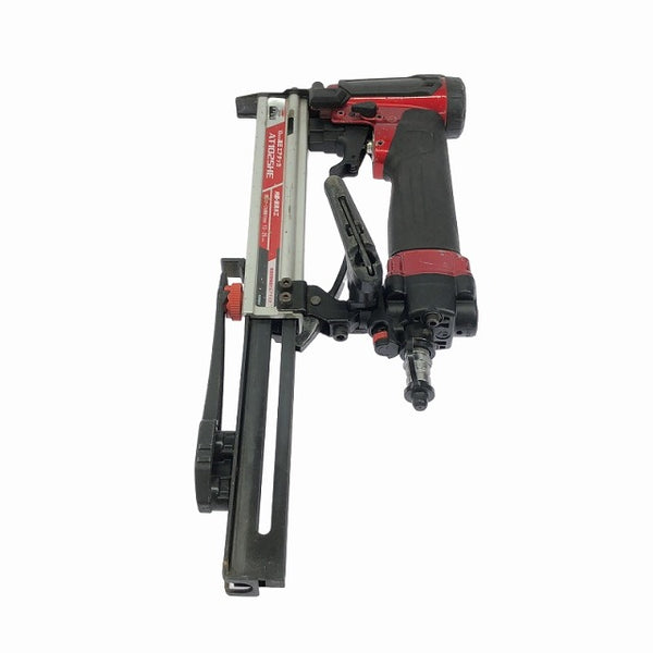 ☆中古品☆makita マキタ 高圧 エアタッカー AT1025HE 赤 ステープル肩幅 10mm 長さ25mm エアータッカー エア工具 - 8
