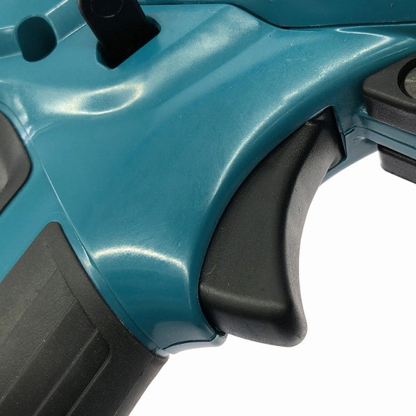 ☆比較的綺麗☆makita マキタ 18V 100mm 充電式ハンディソー MUC101D コードレス 小型 チェンソー チェーンソー133116 - 8