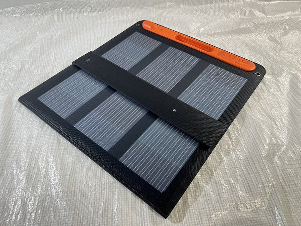 ☆未使用品☆Jackery ジャクリ solarSaga100 ソーラーパネル JS-100F 折り畳み式 太陽光 ポータブル電源131705 - 4
