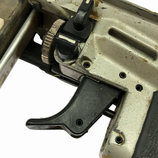 ☆中古品☆makita マキタ 50mm 一般圧/常圧 仕上釘打機 AF502N フィニッシュネイラ 仕上釘打ち機 仕上げ釘打機 エア工具132658 - 7