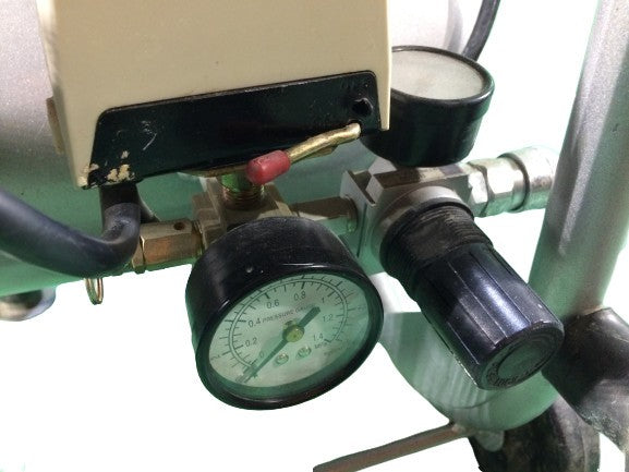 ☆中古品☆RYOBI リョービ 100V 常圧 エアコンプレッサー ACP-60 エアツール 大工道具 内装業 京セラ エアーコンプレッサー118089 - 8