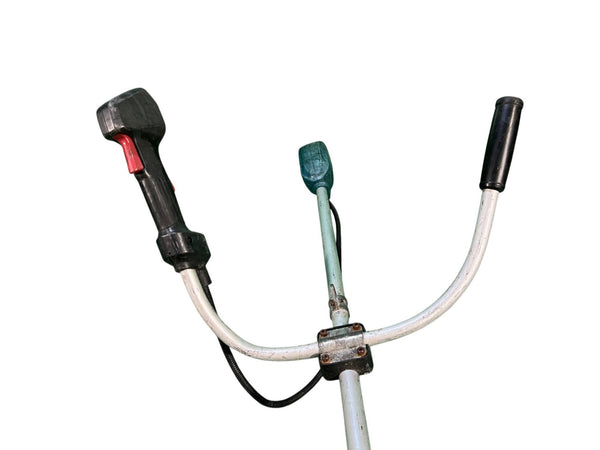 ☆中古品☆makita マキタ 18V 充電式草刈機 MUR190SD 本体のみ Uハンドル コードレス 草刈り機 刈払機 刈払い機 電動工具131213 - 6