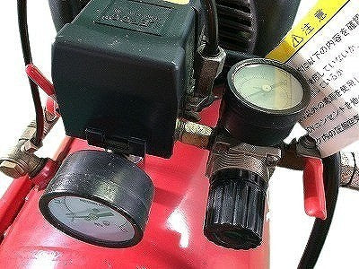 ☆比較的綺麗☆ASTRO アストロプロダクツ 常圧/一般圧 エアコンプレッサー AP040777 100V 39L RED エアーコンプレッサー - 8