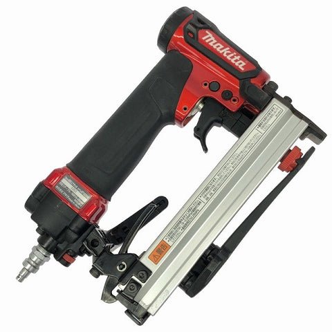 ☆美品☆makita マキタ 高圧 エアタッカー AT1025HE 赤 ステープル幅10mm エアータッカー エア工具 エアツール123833 - 0
