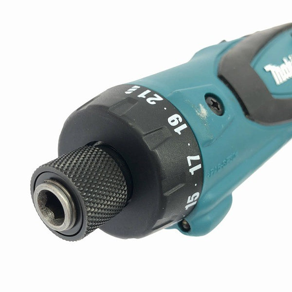 ☆美品☆makita マキタ 7.2V 充電式ペンドライバドリル DF010DS バッテリー2個(7.2V 1.0Ah) 充電器付き 電動工具127826 - 6