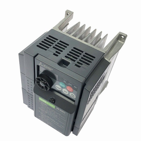☆未使用品☆MITSUBISHI 三菱電機 三相400Vクラス インバーター FR-F740PJ-0.75KF フィルタパック付 FREQROL-F700PJシリーズ136066 - 2