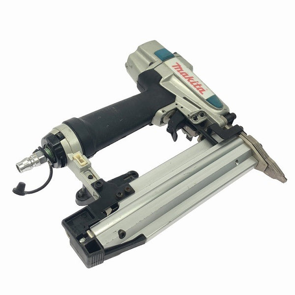 ☆比較的綺麗☆makita マキタ 50mm 常圧 フィニッシュネイラ AF502N ケース付 仕上釘打機 仕上釘打ち機 仕上げ釘打機 エア工具138259 - 5