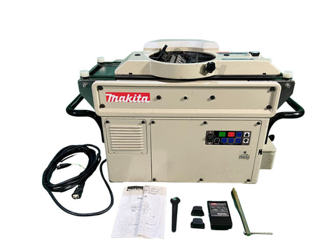 ☆中古品☆makita マキタ 100V 180mm オートリターン超仕上げカンナ LP1812C 木材加工 仕上かんな128499
