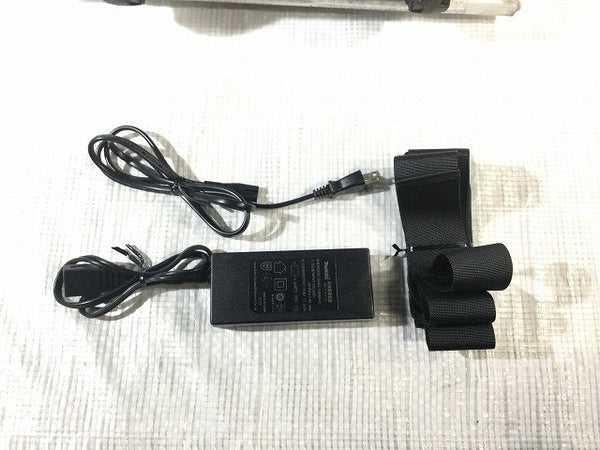 ☆中古品☆makita マキタ 40Vmax/18V/100V 充電式保冷温庫 CW001G 青 本体＋ACアダプタ付 コードレス冷温庫 アウトドア キャンプ134573 - 9