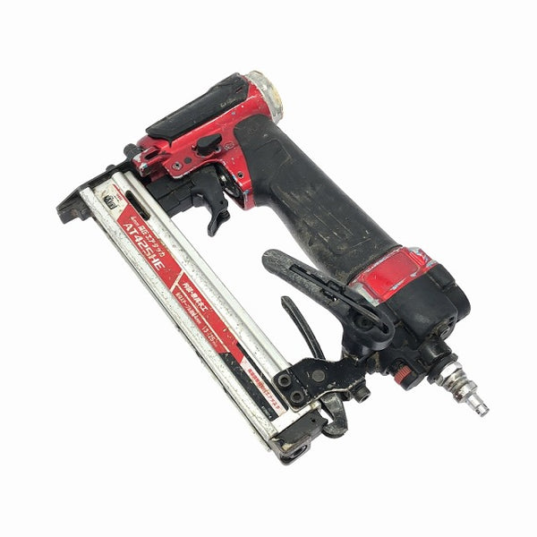 ☆中古品☆makita マキタ 高圧 エアタッカー AT425HE 本体のみ ステープル幅J線4mm 長さ25mm エアータッカー エア工具 - 2