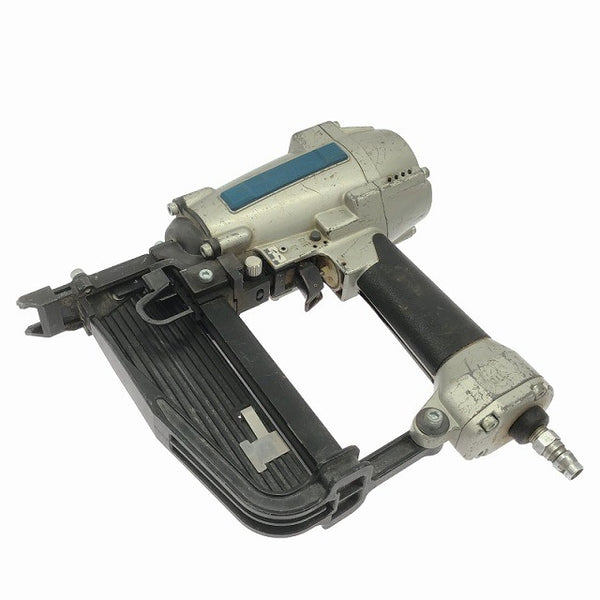 ☆中古品☆makita マキタ 常圧/一般圧 エアタッカー AT1150 ステープル幅11mm 長さ50m エアータッカー エア工具 エアツール128168 - 2