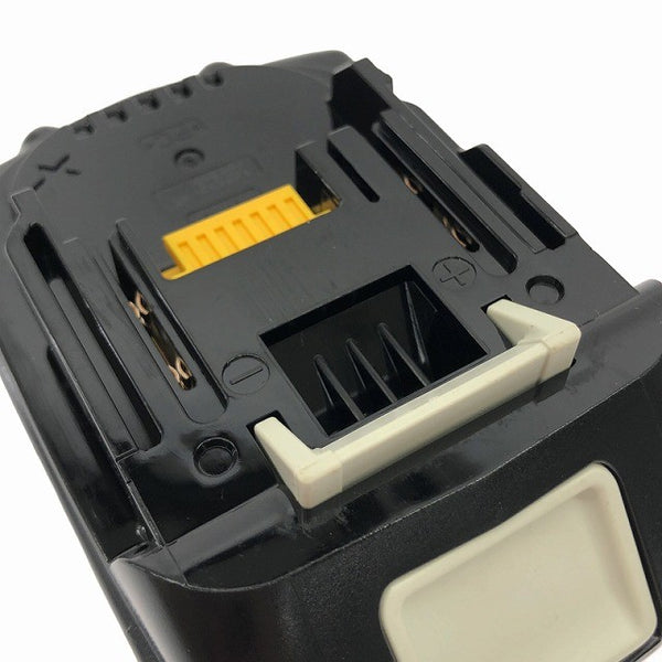 ☆中古美品 充電回数1回 makita マキタ 18V 2.0Ah 純正 リチウムイオンバッテリー BL1820B 残量表示付 リチウムイオン電池135637 - 9