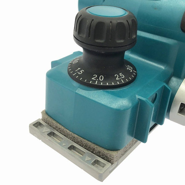 ☆美品☆makita マキタ 18V 82mm 充電式カンナ KP181DZ 本体+付属品 コードレス 電気カンナ 電動かんな 研削 木材加工129096 - 6