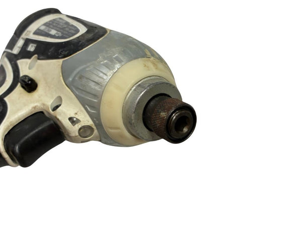 ☆中古品☆makita マキタ 14.4V 充電式インパクトドライバー TD131D バッテリ1個(14V 3.0Ah)充電器付き コードレス 締め付け133231 - 8