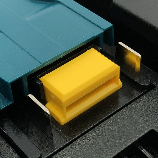 ☆未使用品☆makita マキタ 18V パワーソースキット A-67094 バッテリ4個(BL1860B) 充電器(DC18RD)ケース付き119550 - 9