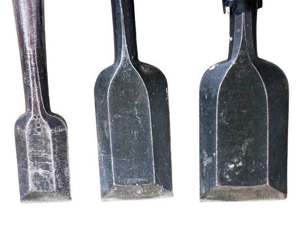 ☆中古品☆のみ ノミ たたき鑿 合計5点セット ハンドツール 大工道具 銘あり 忠英 助貞 本重國 政勝 幅広サイズ（30mm/40mm/50mm）含む133994 - 3