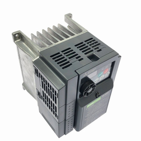 ☆未使用品☆MITSUBISHI 三菱電機 三相400Vクラス インバーター FR-F740PJ-0.75KF フィルタパック付 FREQROL-F700PJシリーズ136066 - 3