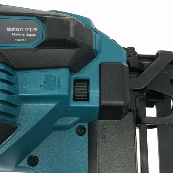 ☆美品☆makita マキタ 40Vmax 充電式フロアタッカ ST003GZ 本体のみ 製造2024.9 4mm×16～38mm 電動工具 大工道具116416 - 9