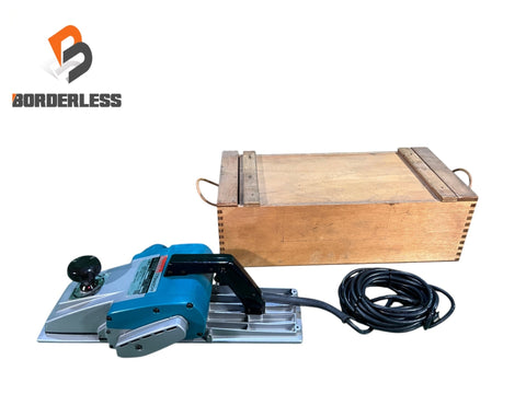 ☆比較的綺麗です☆makita マキタ 170mm カンナ 1806B 電動カンナ 電動かんな 電気カンナ 電気かんな 大工道具125160