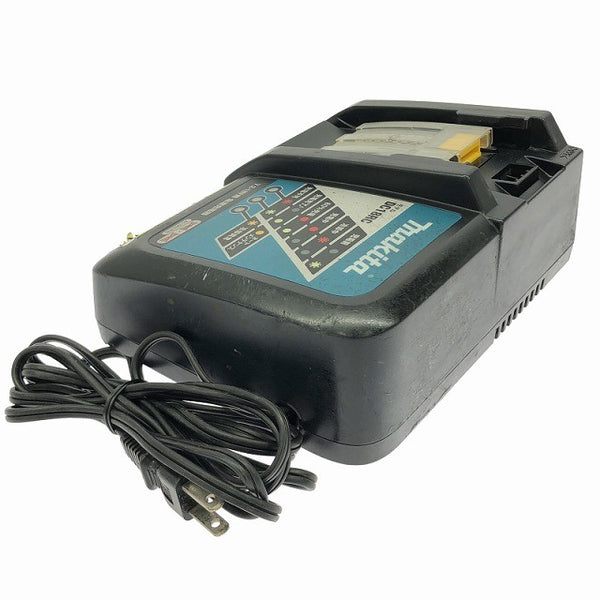 ☆中古品 makita マキタ 7.2V～18V用 純正 急速充電器 DC18RC リチウムイオンバッテリー用 リチウムイオン電池用 充電池用135316 - 4