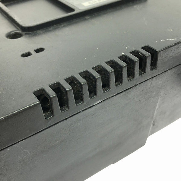☆中古品 makita マキタ 7.2V～18V用 純正 急速充電器 DC18RC リチウムイオンバッテリー用 リチウムイオン電池用 充電池用135316 - 9