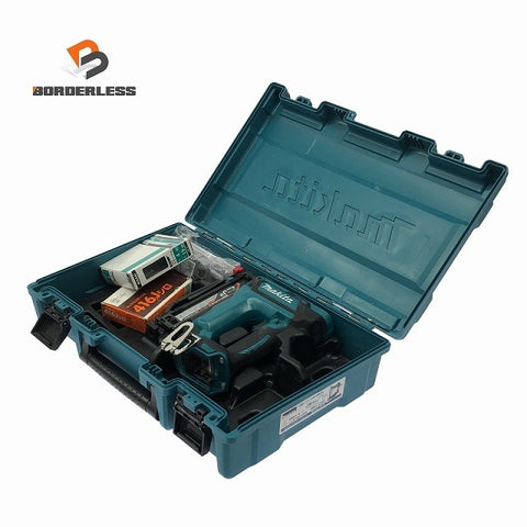 ☆中古美品☆makita マキタ 18V 充電式タッカ ST421DZK 本体+ケース 電動工具 タッカー コードレス 大工道具 内装 リフォーム118765