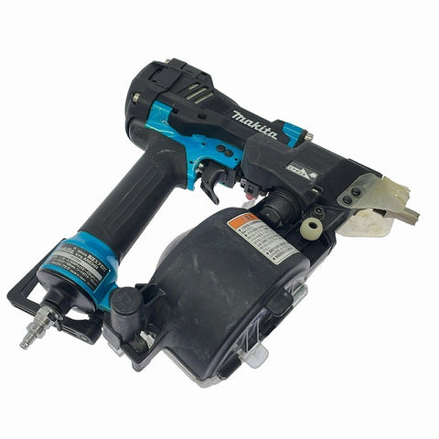☆中古品☆ makita マキタ 高圧 50mm エア釘打 AN534H 青/ブルー ロール釘打機 ロール釘打ち機 コイルネイラ エア工具 エアツール129710 - 0