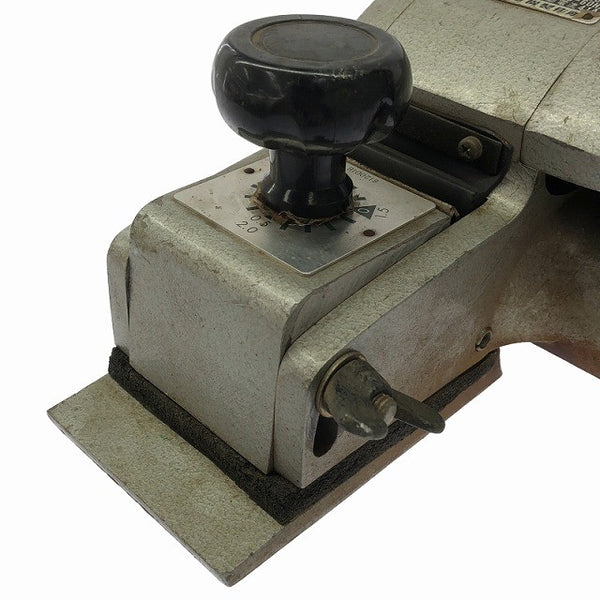 ☆中古品☆makita マキタ 100V 曲面カンナ 1001 曲面かんな 電気かんな 木工 電動工具 大工道具125104 - 10