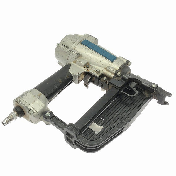☆中古品☆makita マキタ 常圧/一般圧 エアタッカー AT1150 ステープル幅11mm 長さ50m エアータッカー エア工具 エアツール128168 - 3