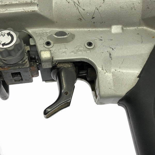 ☆中古品☆makita マキタ 90mm 高圧ロール釘打機 AN910H エアツール 大工道具 内装業114974 - 8