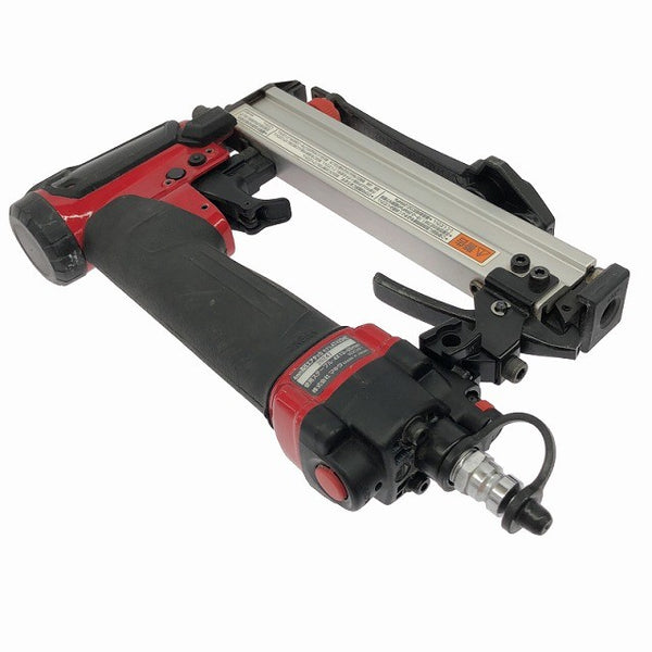 ☆中古品☆makita マキタ 高圧 エアタッカー AT425HE 赤 ステープル幅J線4mm 長さ13～25mm エアータッカー エア工具 エアツール135883 - 3