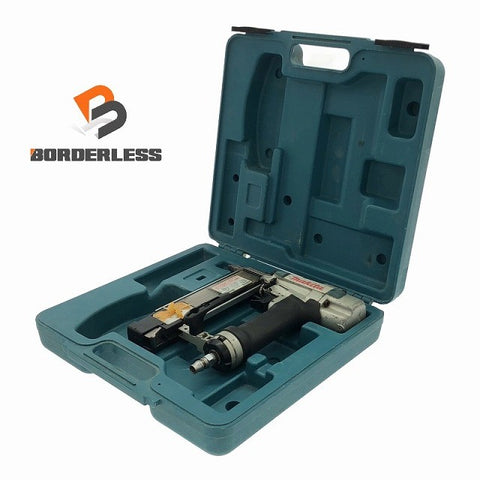 ☆中古品☆makita マキタ 50mm 常圧 仕上釘打機 AF502N ケース付 フィニッシュネイラ 仕上釘打ち機 仕上げ釘打機 仕上げ釘打ち機