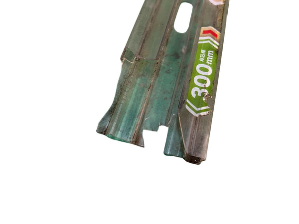 ☆中古品☆makita マキタ 18V 充電式ヘッジトリマー MUH307D 本体のみ 刃物長300mm コードレス 生垣バリカン 植木バリカン 造園123146 - 9