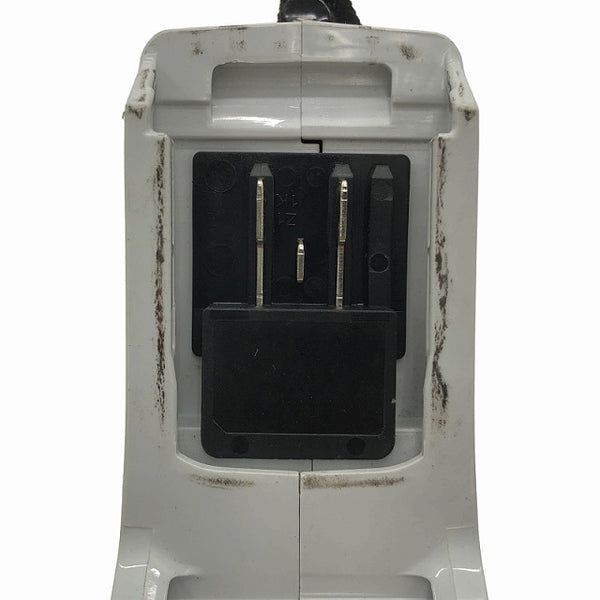 ☆中古品☆makita 10.8V 充電式クリーナ CL107FDSHW バッテリ1個(10.8V 1.5Ah)付 コードレス掃除機 内装113976 - 10