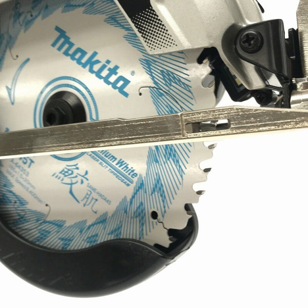☆未使用品☆makita マキタ 18V 165mm 充電式マルノコ HS631DZSB 黒 本体のみ コードレス 丸のこ 丸ノコ 丸鋸 木工用 切断機129584 - 8