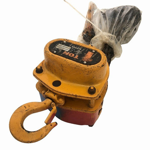 ☆中古品2個セット☆KITO キトー チェーンブロック CB010 M3形 荷重1.0ton/1ton 揚程2.5m 手動式 チェンブロック 吊り具 荷揚げ135815 - 0