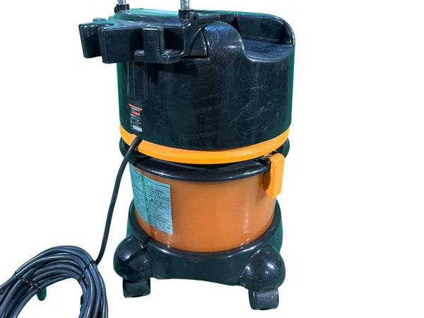 【送料無料☆彡訳あり】TRUSCO/トラスコ中山 業務用掃除機 乾湿両用 TVC-134A 本体のみ 掃除機 電動工具124637 - 4