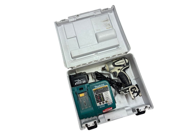 ☆中古品☆makita マキタ 14.4V 充電式インパクトドライバー TD131D バッテリ1個(14V 3.0Ah)充電器付き コードレス 締め付け133231 - 2