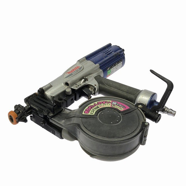 ☆中古品☆makita マキタ 41mm 常圧 エアビス打ち機 AR411R ケース付 エアビス打機 ねじ打機 ねじ打ち機 ターボドライバー129232 - 4
