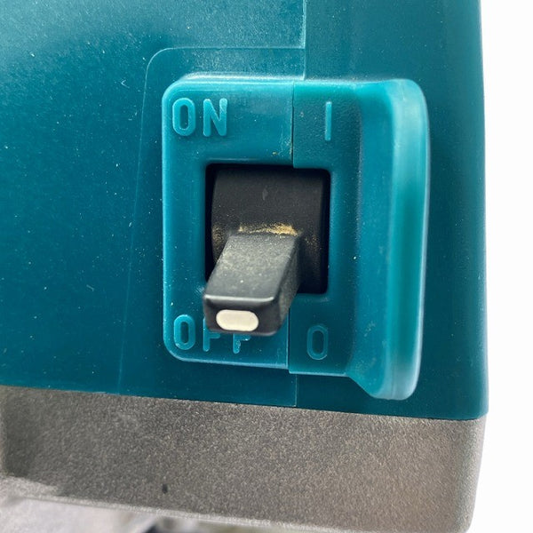 ☆比較的綺麗です☆makita マキタ 100V 電子ルーター 3612 コード式 トリマー 木材加工 切削 電動工具 日曜大工128275 - 5