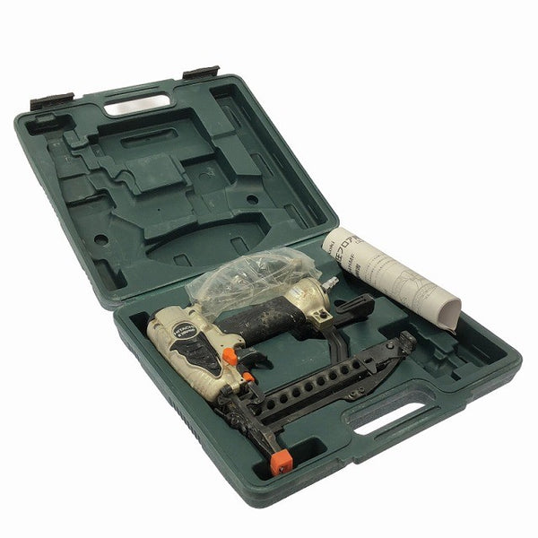 ☆中古品☆HITACHI 日立工機 常圧 38mm フロア用タッカー N3804MF ゴーグル ケース付 フロアタッカー エアータッカ129763 - 2