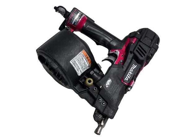 ☆中古品☆makita マキタ 65mm 高圧 エア釘打機 AN636H 赤 エア釘打ち機 ロール釘打機 ロール釘打ち機 コイルネイラ136725 - 4