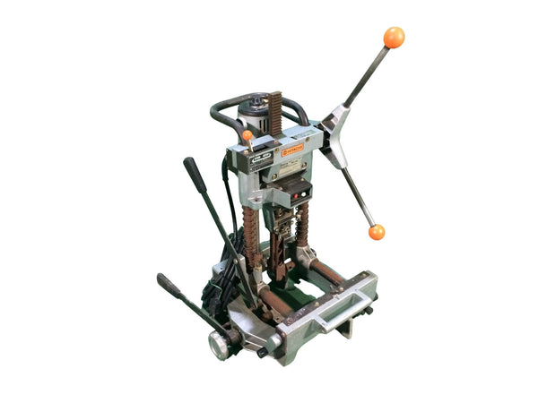 ☆中古品☆HITACHI 日立工機 100V 30mm 角のみ BS30 カクノミ 角ノミ 電動工具 木材加工 大工道具120475 - 2