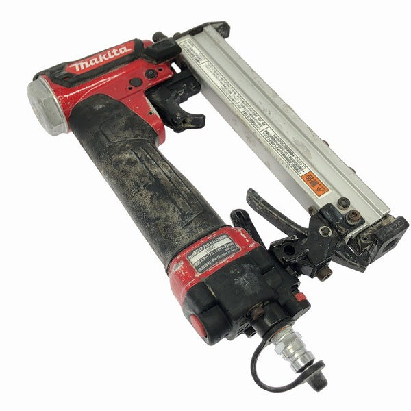 ☆中古品☆makita マキタ 高圧 エアタッカー AT425HE 赤 ステープル幅J線4mm 長さ25mm エアータッカー エア工具129707 - 4