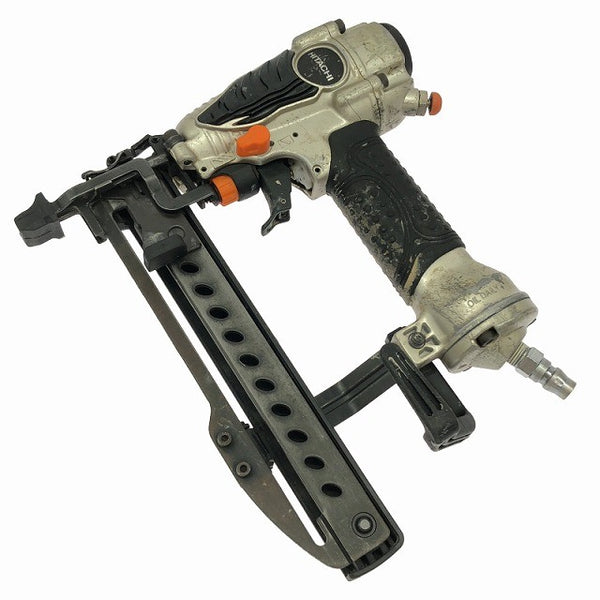 ☆中古品☆HITACHI 日立工機 常圧 フロア用タッカー N3804MF ケース付 ステープル幅4mm 長さ38mm エアタッカー エアータッカー133873 - 4