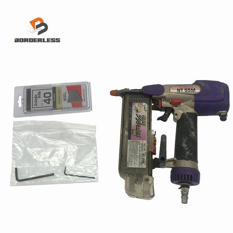 ☆中古品☆ HITACHI 日立工機 常圧55mm 仕上釘打機 NT55M 本体のみ 釘打ち機 エアツール エア工具 内装118837