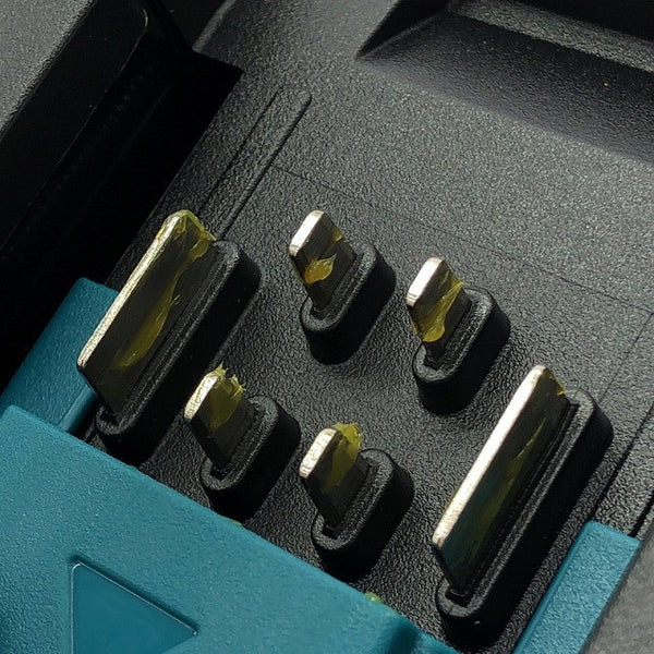 ☆極美品☆makita マキタ 40Vmax用 純正 2口急速充電器 DC40RB ケース付 リチウムイオンバッテリー用 2口充電器 二口急速充電器 - 8